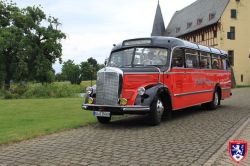 Oldtimerfreunde Zülpich Rallye 2012: Mercedes O 3500 -Baujahr 1956