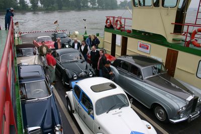 Rheinüberquerung per Fähre bei Bonn