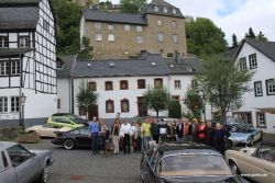 Oldtimerfreunde Zülpich - Saisonabschluss 2013 - Gruppenfoto in Blankenheim