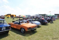 Oldtimerfreunde Zülpich - Oldtimertreffen beim Flugplatz-Wiesenfest in Weilerswist-Müggenhausen (14.08.2016)